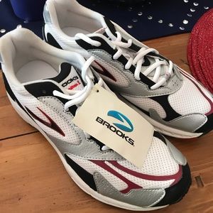 Men’s Brooks Maximus II